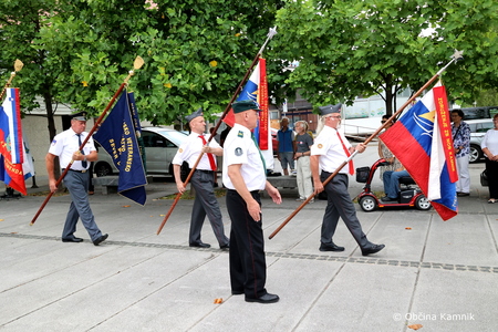 Spominska slovesnost na Trgu talcev v Kamniku (14)